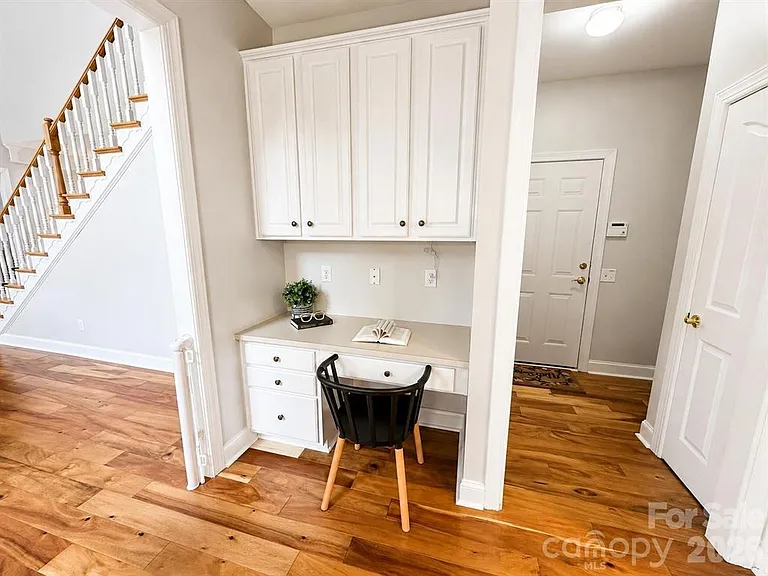 11106 Knight Castle Dr — Photo 6