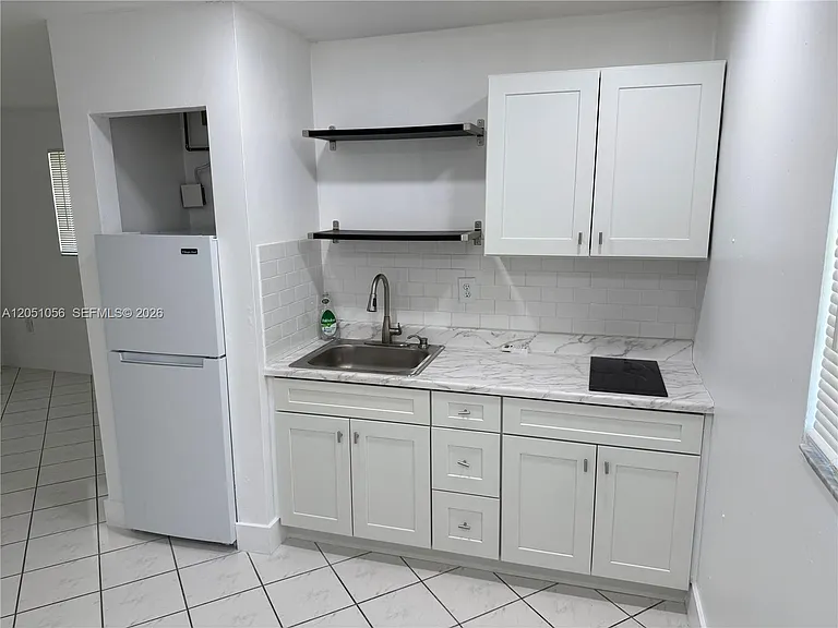 8301 SW 19th St #ADU — Photo 3