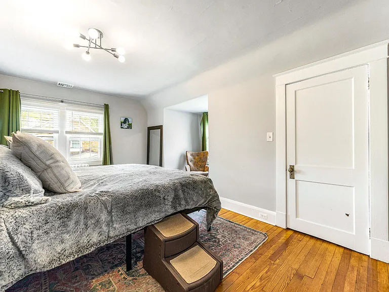 106 Edgewood Rd — Photo 33