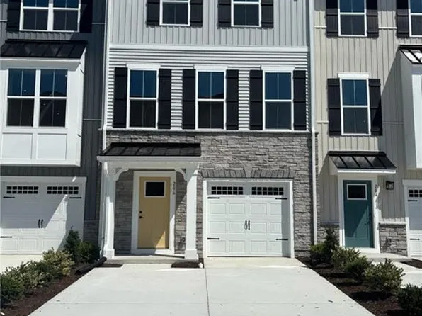 Avenue, Portsmouth, VA 23701