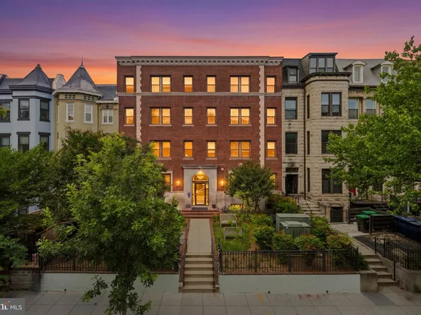 1321 Fairmont St NW APT 205, Washington, DC 20009