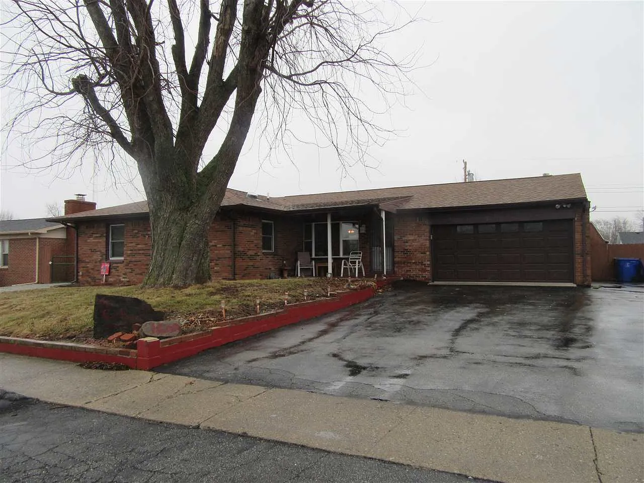 1608 Pontiac Dr photo 1