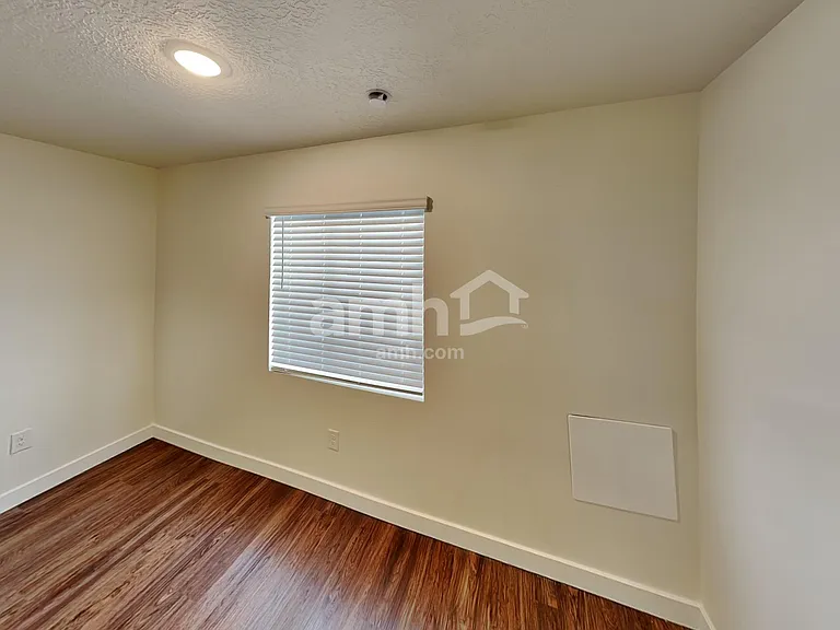 3548 N Caitlyn St — Photo 9