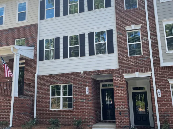67 Brownstone Ln, Southern Pines, NC 28387