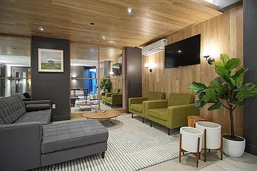 Rented by Artur Gutman, LREB