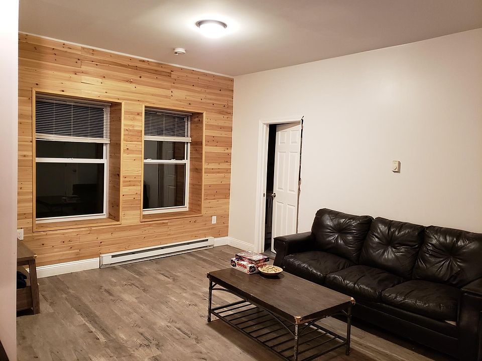 1st image of 32 King St APT 13