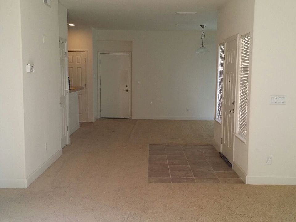 2nd image of 3301 N Park Dr Unit 3716