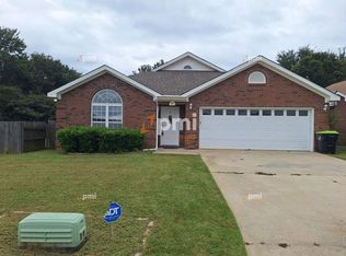 204 Westcliff Center St, Warner Robins, GA 31093