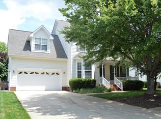 908 Clatter Ave, Wake Forest, NC 27587