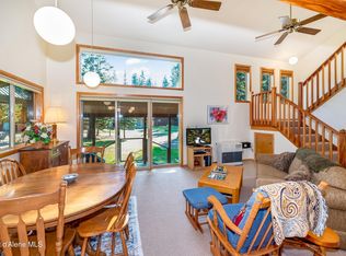 52 White Fir Ln, Nordman, ID 83848