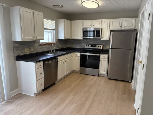 1619 N Star Ave, Columbus, OH 43212