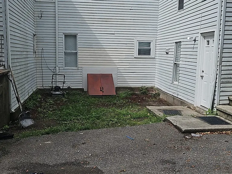 14 South St #1L — Photo 19