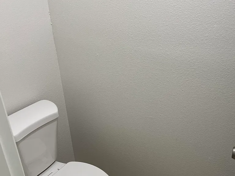 2592 Grassy Point Dr #212 — Photo 11