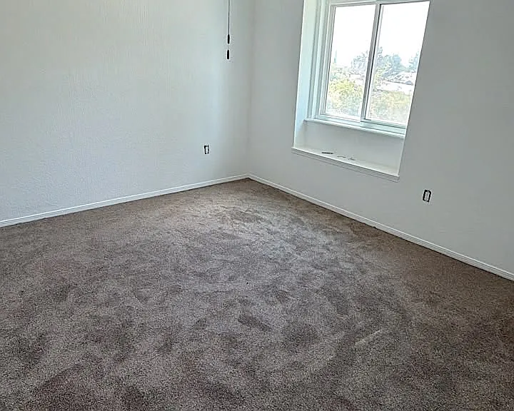 617 Cascade Ln — Photo 11