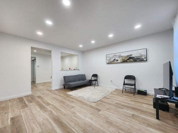 2244 Pileggi Rd APT A