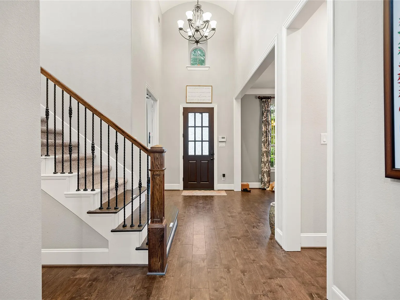 5 bed, 6.0 bath, 4327 sqft, $4,500 — Photo 4