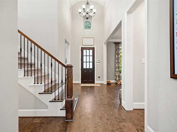 4th image of 20606 Newstone Dr