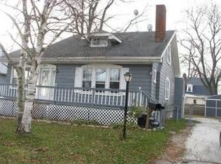 807 Trumbull St, Saint Clair, MI