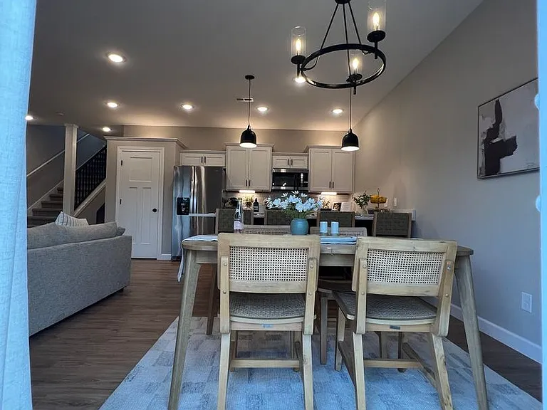 185 Sierra Cir — Photo 21