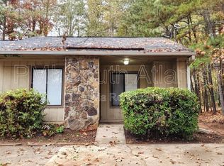 107 Spring Ct, Fairburn, GA 30213