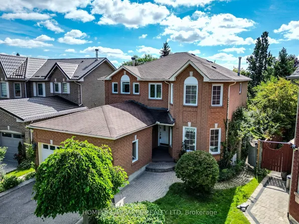 42 Porteous Cir, Brampton, ON L6S 5C3