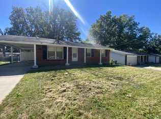 1572 Hudson Rd, Saint Louis, MO 63136