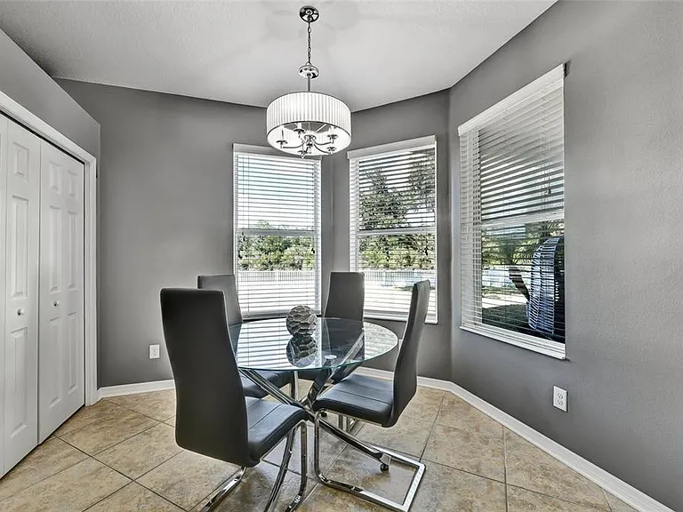 7514 Forest Mere Dr — Photo 10