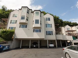 3505 SW Barbur Blvd APT 16, Portland, OR 97239