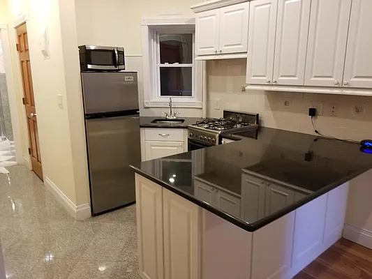 Rented by Prince Real Estate Associates LLC | media 7