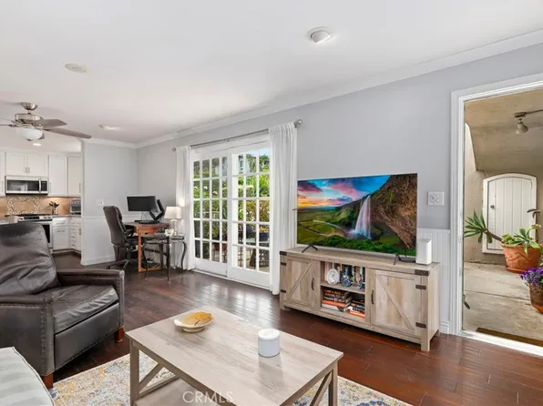 21662 Ocean Vista Dr APT A, Laguna Beach, CA 92651