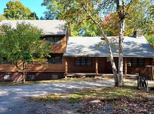 27-27A Eden Trl, Bernardston, MA 01337