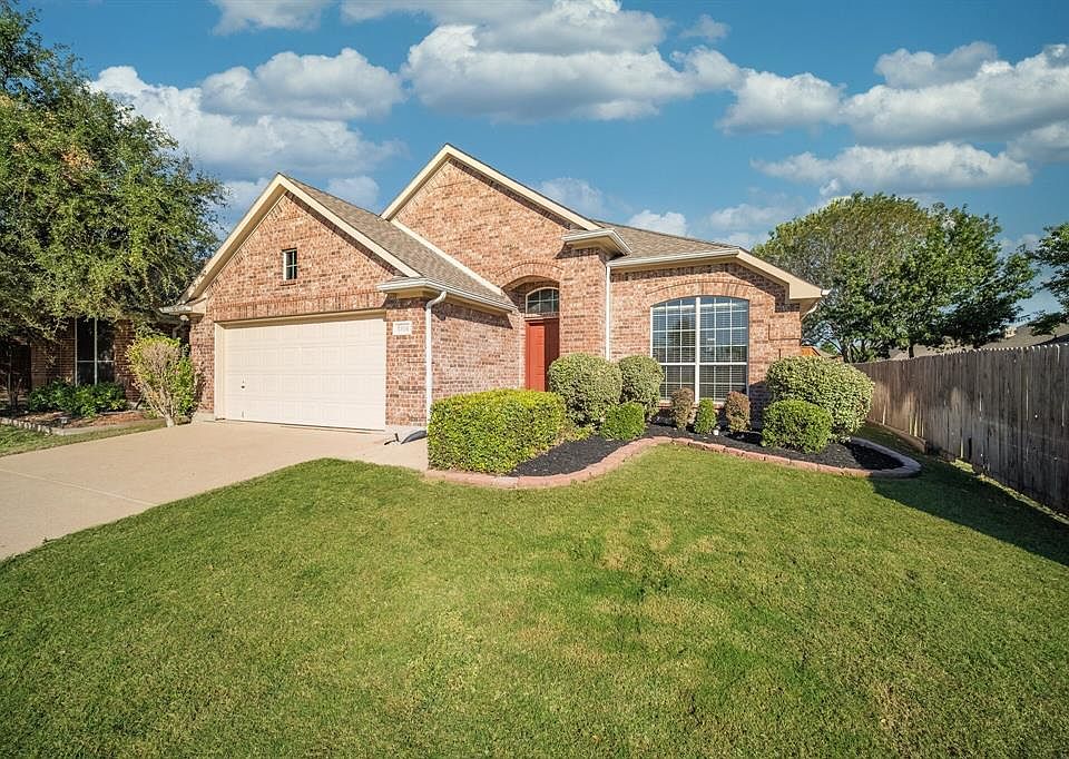 1st image of 8808 Weller Ln