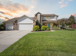 1109 Celina Ct, Canton, MI 48187