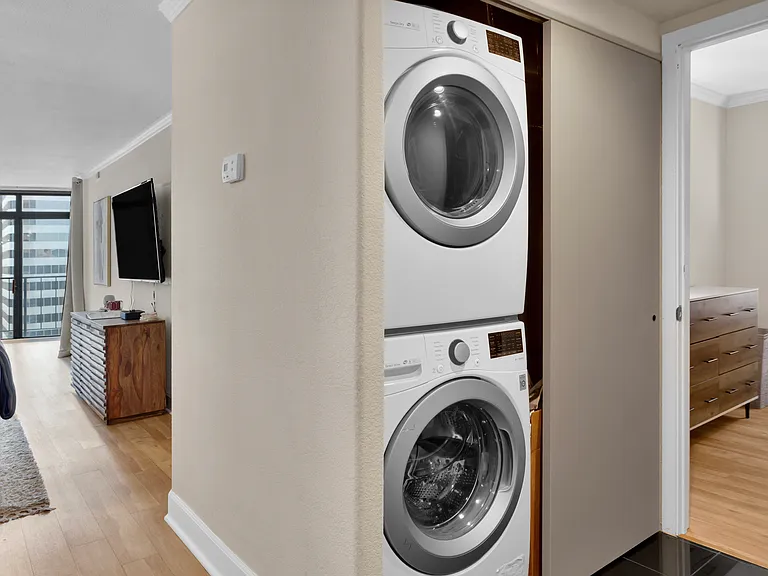Washer and Dryer in Unit