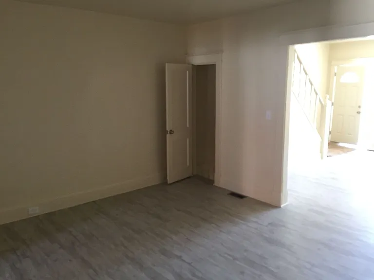 3322 Brighton St — Photo 2