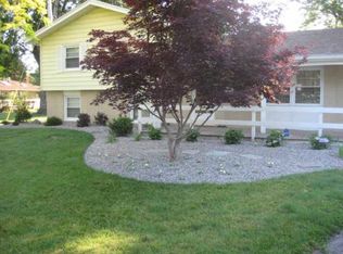 24 Killarney Dr, Rochester, NY 14616