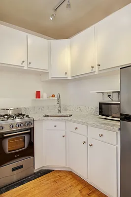 Sold by Corcoran | media 2