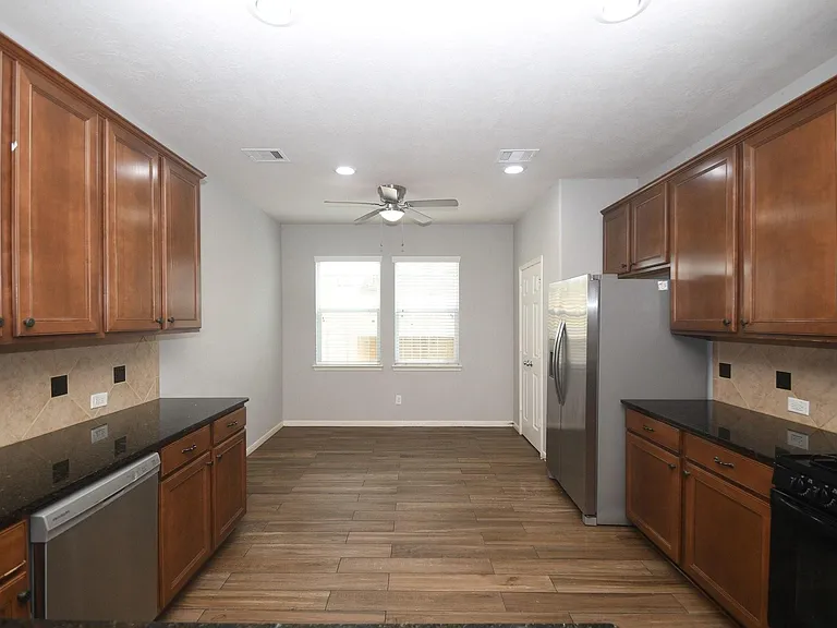 14319 Heath Falls Ln — Photo 14