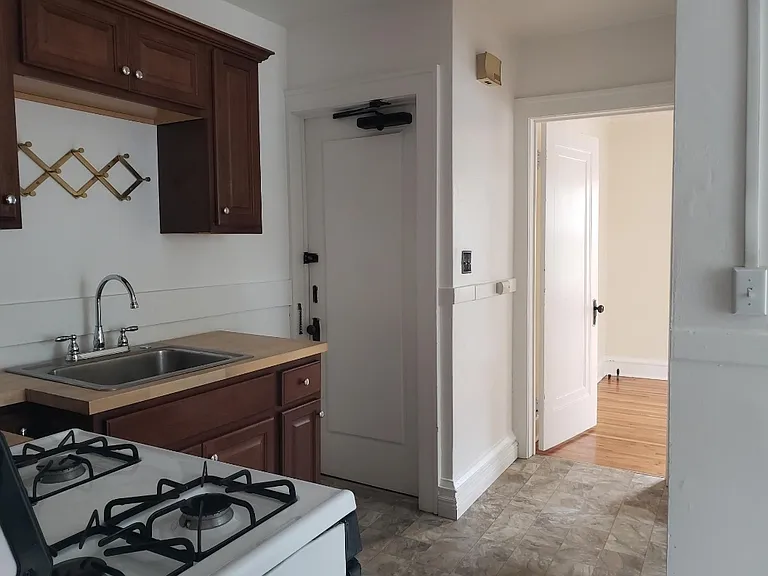 2100 Fairmont Ave SE #2 — Photo 12
