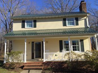 861 Pinecroft Rd, Danville, VA 24540