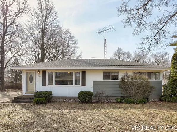 2089 Marvin Ave, Muskegon, MI 49442