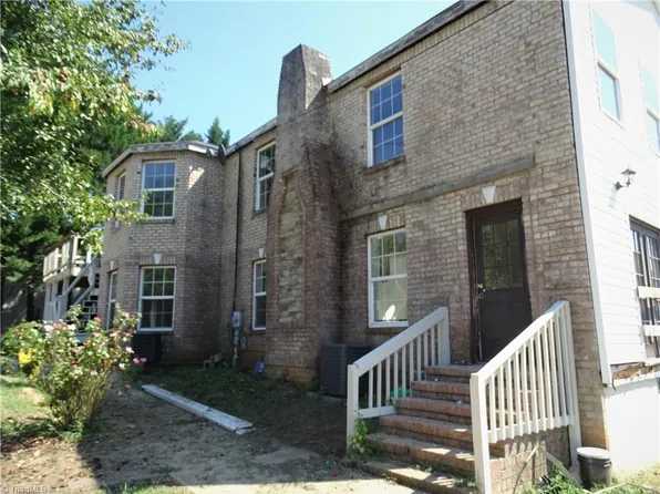 442 Wayside Dr, Winston Salem, NC 27107