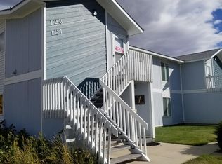123 Valley View Dr, Lander, WY 82520