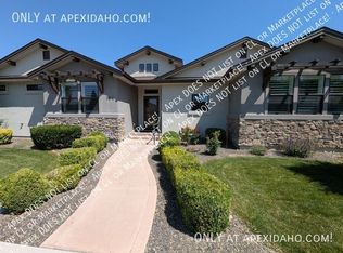 104 E San Pedro St, Meridian, ID 83646