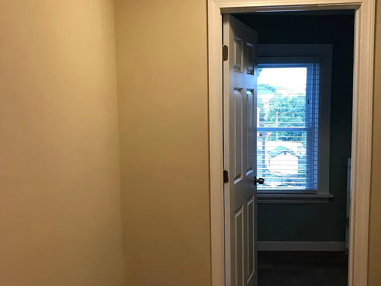 Entry to hall half bath