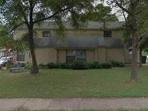 3298 Fairbanks St, Memphis, TN 38128