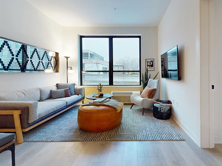Dining/Living room