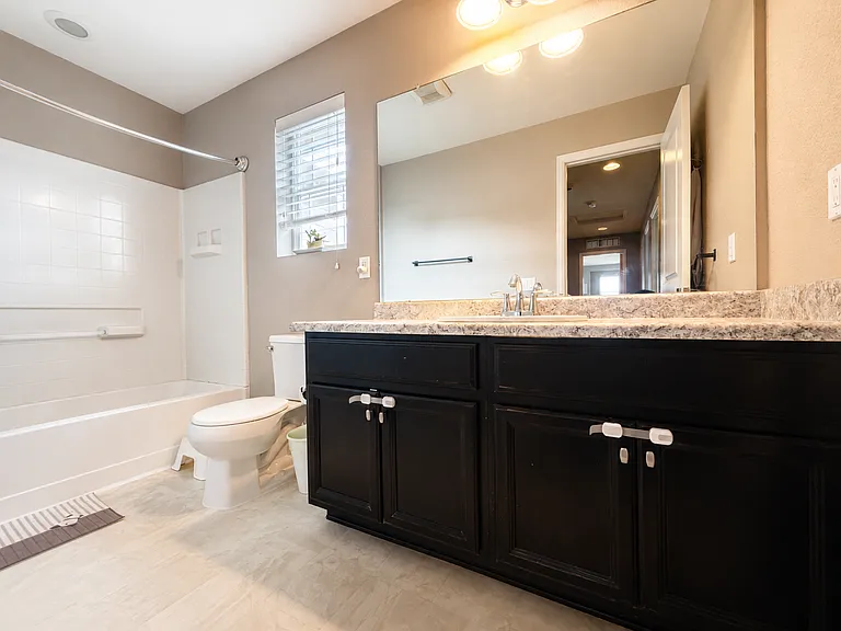 2808 N Macon Way — Photo 12