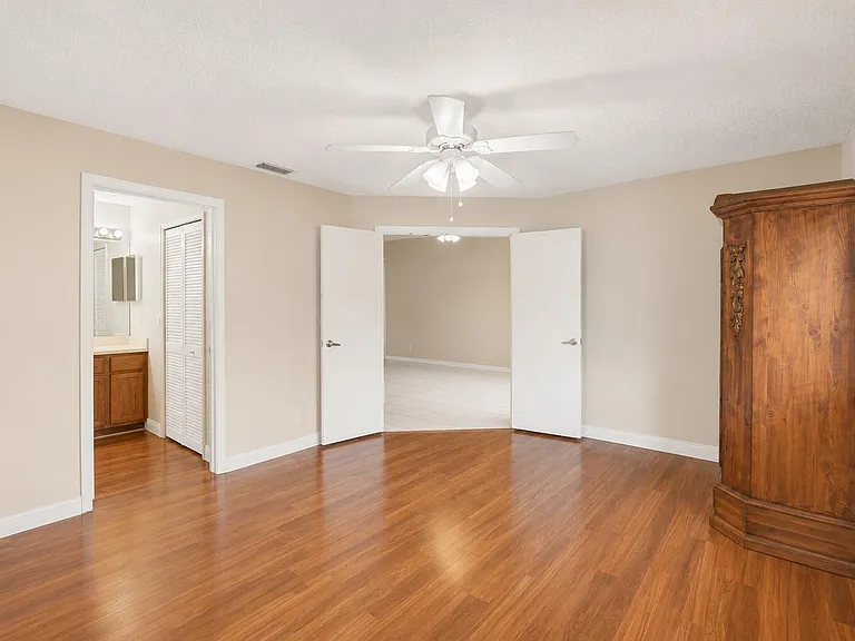 7958 Piper Ln — Photo 10