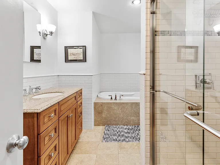 34 Park Cir — Photo 12
